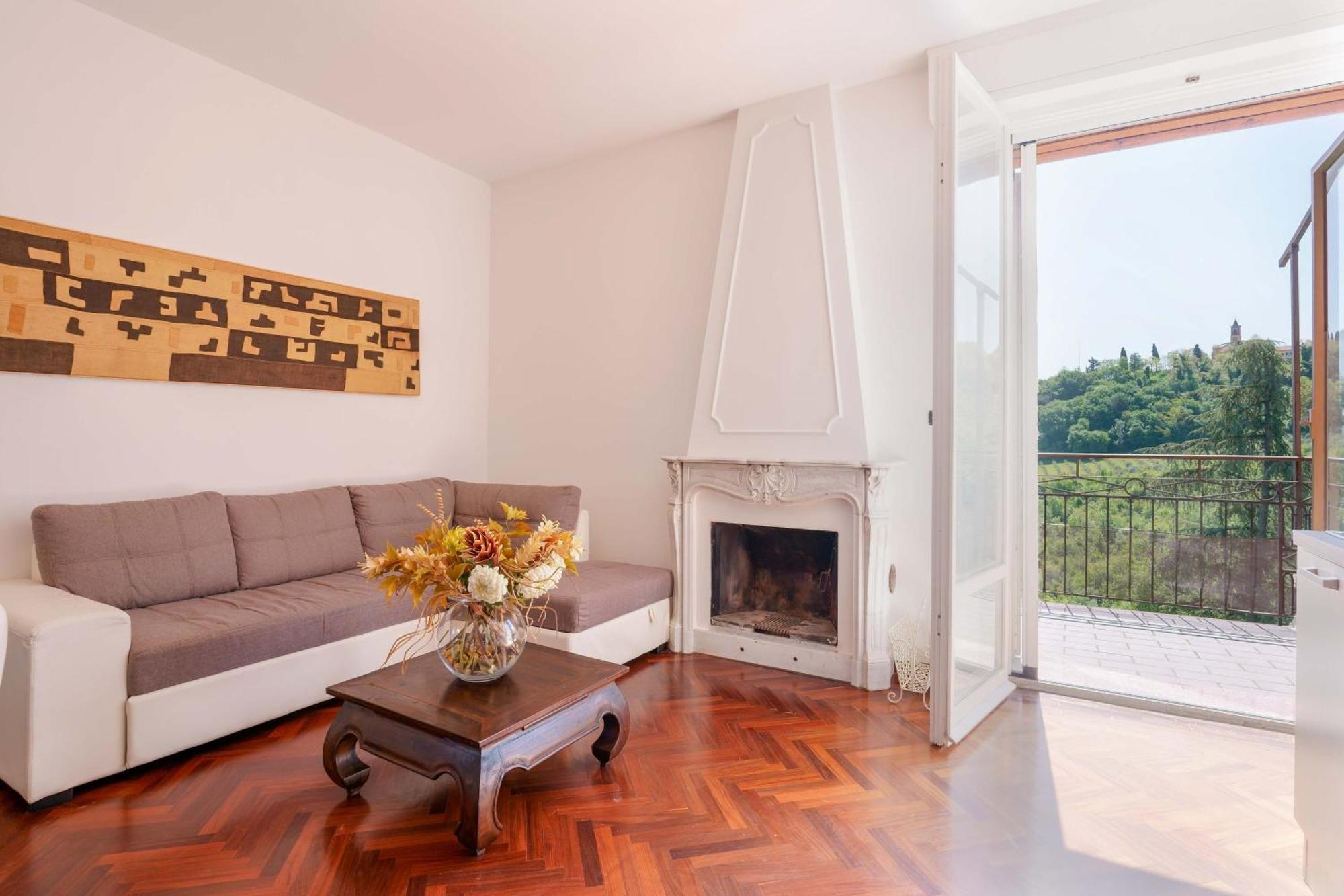 Ca' Bianca Apartments Farneto Exteriér fotografie